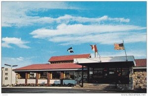 Le Toit Rouge Restaurant, MONTREAL, Quebec, Canada, 40-60's