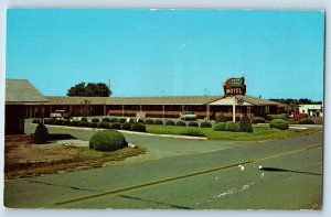 Higginsville Missouri MO Postcard Park Lane Motel Exterior Building 1960 Vintage