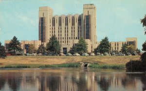 USA Naval Hospital Philadelphia Pennsylvania Chrome Postcard 07.55