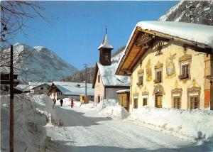 BG26940 leutaschtal ortsteil gasse mit der hohen munde tirol   austria