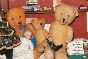 Postcard Fair at The Squirrel Basingstoke Teddy Bears On the Shelf 1991