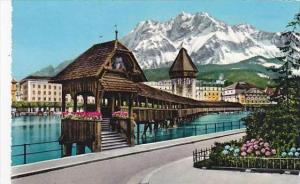 Switzerland Luzern Kapellbruecke und Pilatus