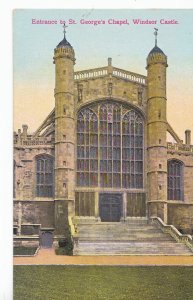 Berkshire Postcard - Entrance to St George's Chapel - Windsor Castle   ZZ3256