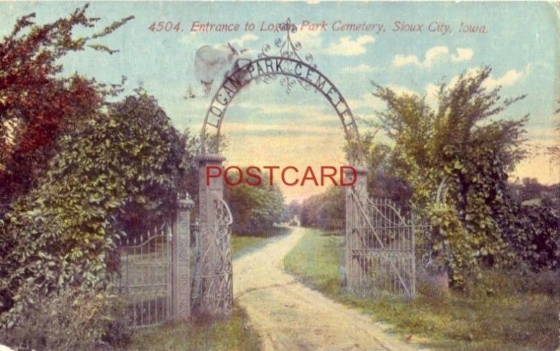 1913 ENTRANCE TO LOGAN PARK CEMETERY, SIOUX CITY, IOWA