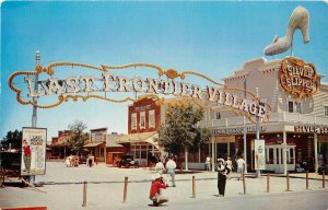 Postcard 1950s Las Vegas Nevada Last Frontier Village Hotel Crocker 24-5774