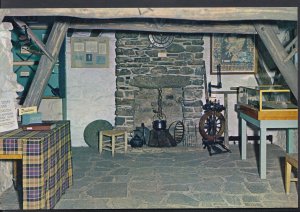 Scotland Postcard - In Old Leanach Cottage, Culloden Moor, Inverness-shire RR344