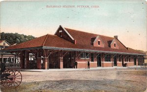 J53/ Putnam Connecticut Postcard c1910 Railroad Depot Station 150