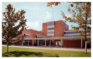 Postcard SCHOOL SCENE Carbondale Illinois IL AQ5608