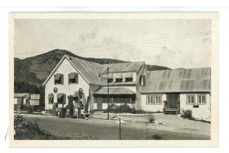 NH - Bartlett. Spruce Knoll Cabins & Socony Gas Station