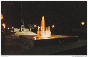 Centennial Fountain at night , CORNWALL , Ontario , Canada , 50-60s