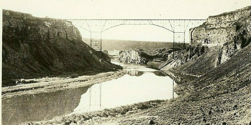 Postcard RPPC View of Bridge over Snake River Gorge,Southern ID.  R4