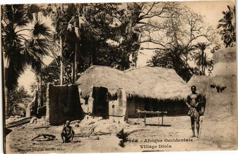 CPA AK Senegal Fortier 368. Afrique Occidentale-Village Diola (235180)