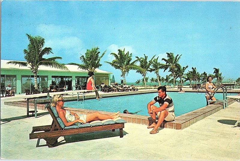 Chrome POOL SCENE Plantation Key - Near Key Largo Florida FL AH9660