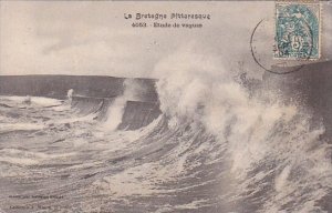 France La Bretagne Pittoresque Etude de vagues 1904