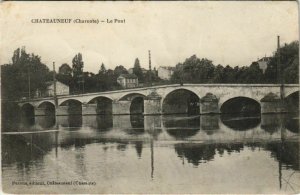 CPA Chateauneuf-sur-Charente Le Pont FRANCE (1074242)