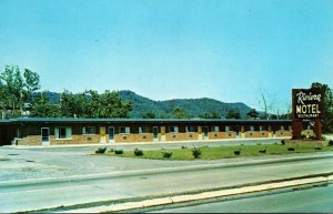 West Virginia Charleston The Riviera Motel