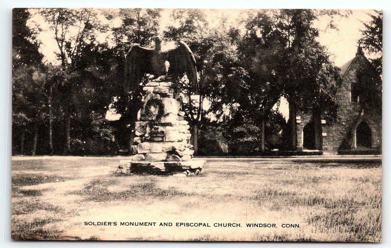 1920s WINDSOR CONNCETICUT SOLDIER'S MONUMENT EPISCOPAL CHURCH POSTCARD P443