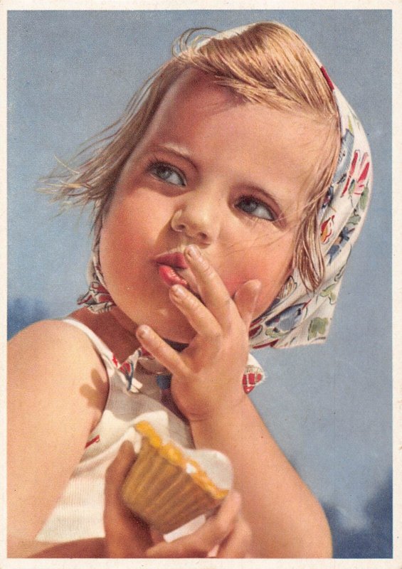 L507 Children, lot of 9 vintage postcards