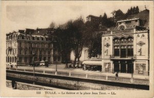 CPA Tulle Le Theatre et la place Jean Tave FRANCE (1051565)