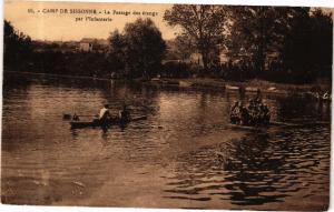 CPA Camp de SISSONNE Le Passage des etangs par l'Infanterie (280296)