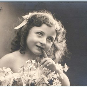 1906 Adorable Little Girl UDB Rotograph RPPC Real Photo Postcard Berlin Cute A69