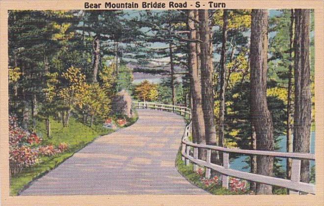 New York Bear Mountain Bridge Road S Turn