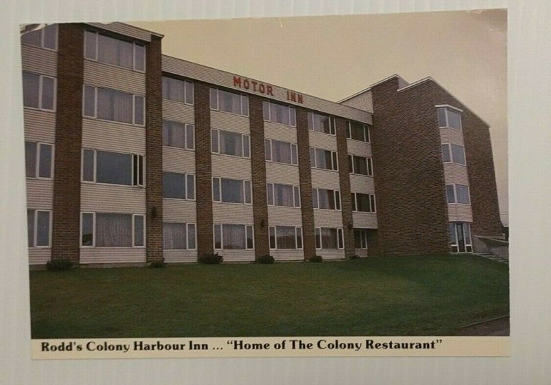 Postcard Rodds Colony Harbour Inn Colony Restaurant Yarmouth Nova Scotia Canada