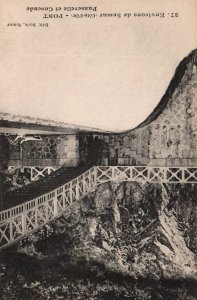 Passerelle et Cascade,Pont,France BIN