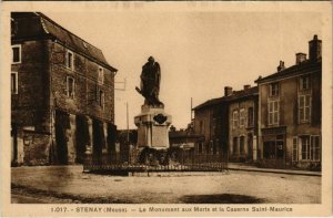 CPA Stenay - Le monument aux morts (118501)