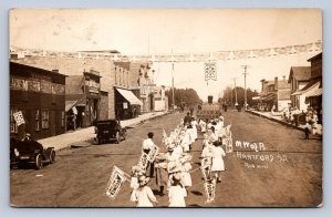 DS2/ Hartford South Dakota Postcard RPPC c1910 Modern Woodmen Parade 181