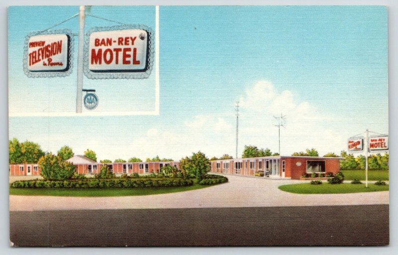 Toledo Maumee Ohio~Ban-Rey Motel~Preview Television in Rooms~Sign Close Up~Linen