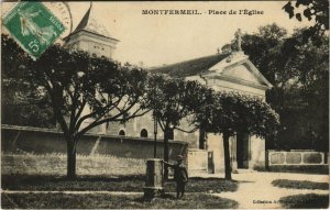 CPA MONTFERMEIL - Place d'Eglise (123980)