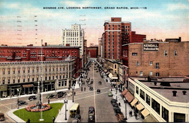 Michigan Grand Rapids Monroe Avenue Looking Northwest 1940