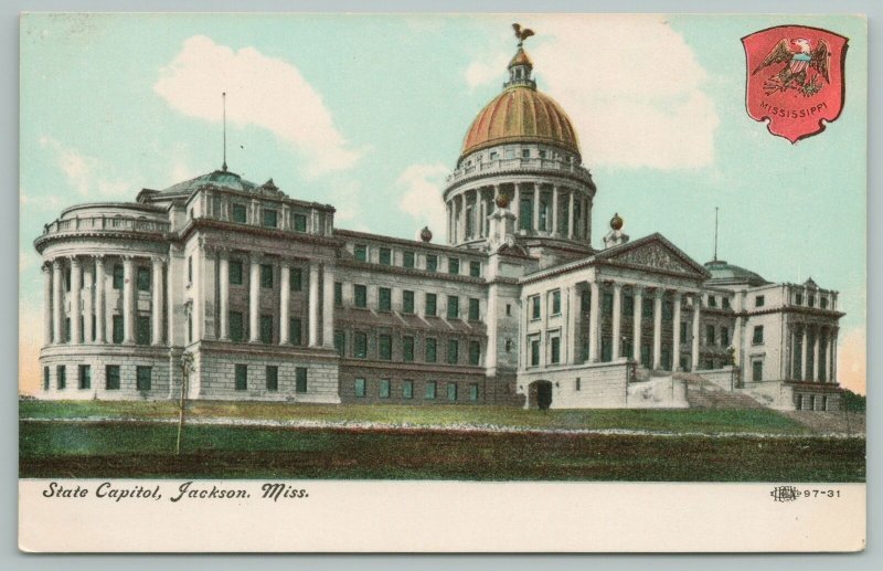 Jackson Mississippi~State Capitol Building~Vintage Postcard