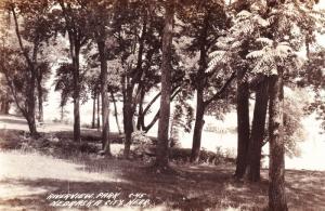 RPPC Riverview Park, Nebraska City Genuine Photo Postcard Unposted B09