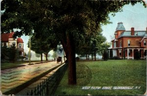 Postcard NY Gloversville West Fulton Street Buggy, Large House 1909 M27