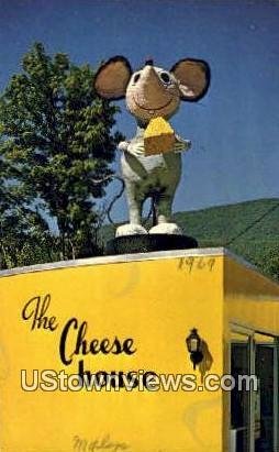 Chunky the Cheese House Mouse - Arlington, Vermont