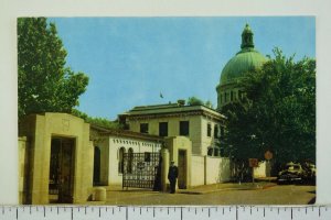 Main Entrance Gate U.S. Naval Academy, Annapolis, Maryland  Vintage Postcard P55