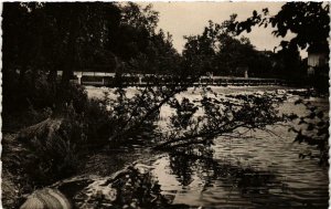 CPA Nogent sur Seine- Le deversoir vu de l'Ile Olive FRANCE (1007557)