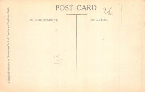 L247 England Eastbourne Holywell Reatreat vintage postcard