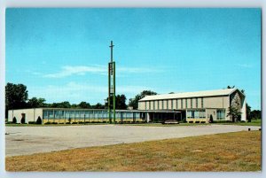 c1989 First Methodist Church Building Cross Tower Portage Wisconsin WI Postcard