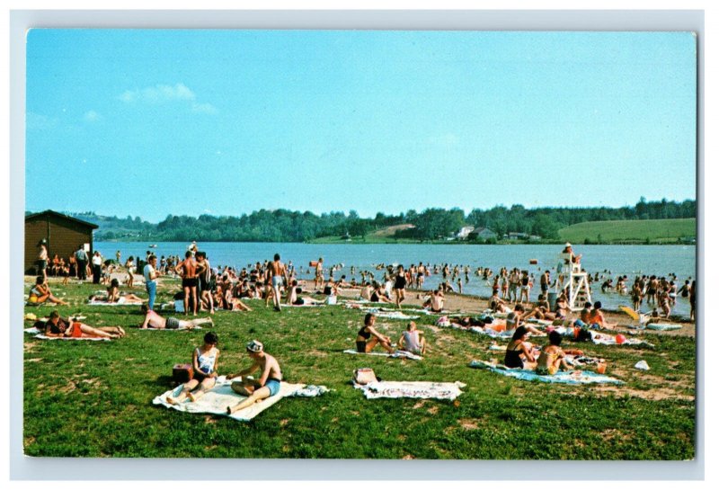 Vintage Lake Logan Bathing Beach Logan Ohio Postcard P138E