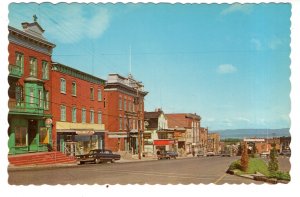 La rue Lafontaine, Rivere-Du-Loup, Quebec, Downtown Street