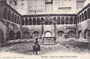 Italy Bologna Chiesa di S Stefano (Antico Chiostro)