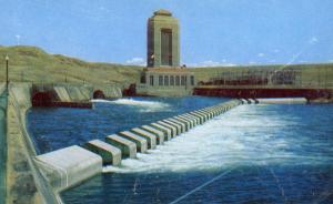 MT - Fort Peck Dam on Missouri River