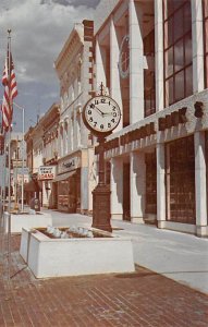 Antique Street clock Bowling Green Kentucky  