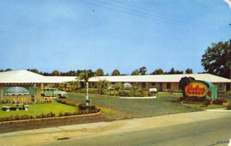 PALMS COURT BRUNSWICK, GA 1956