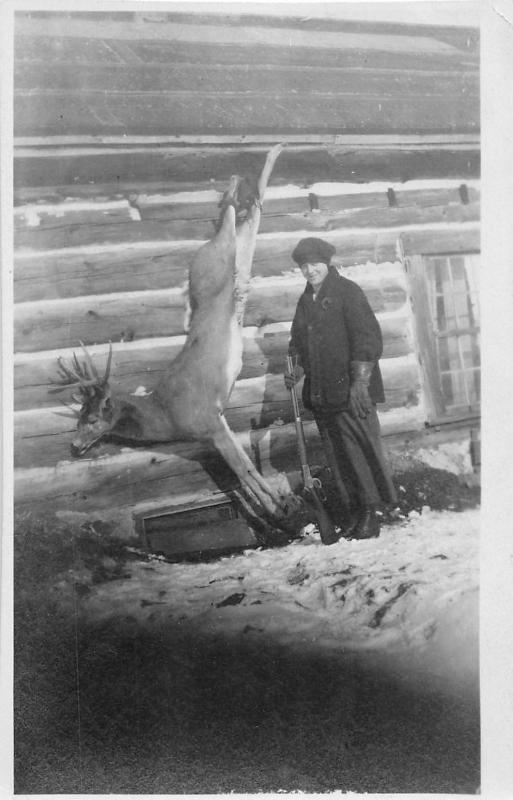 F25/ Interesting RPPC Photo Postcard c1910 Deer Hunting Trophy Buck Rifle 17