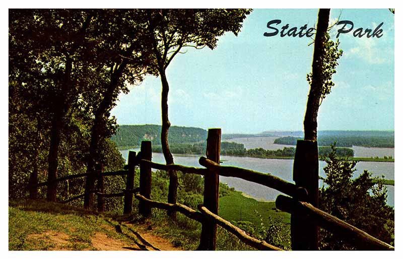 Postcard PANORAMIC SCENE Savanna Illinois IL AT3498