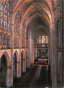 B108516 France Cathedrale de Troyes, The Cathedral Troyes The Nave real photo uk